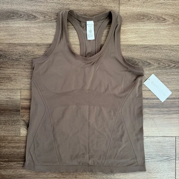 ⭐️NWT⭐️ Athleta Momentum Seamless Racerback Tank Top - Picture 1 of 4